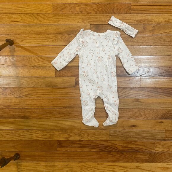 Girls 9 Month Footie Pajamas 6-Piece Lot - Picture 11 of 13